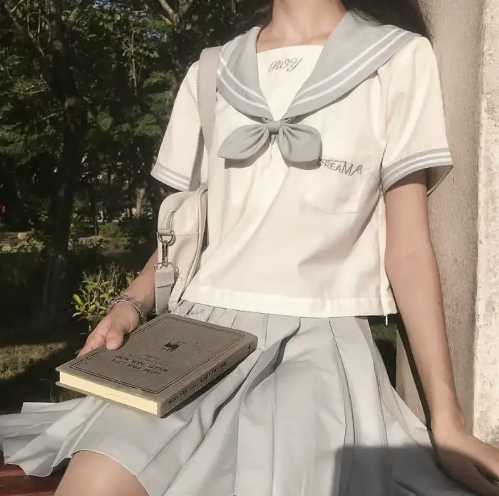 沦落风尘一妇人
