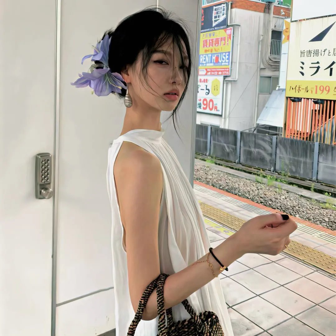 情挑玉女心